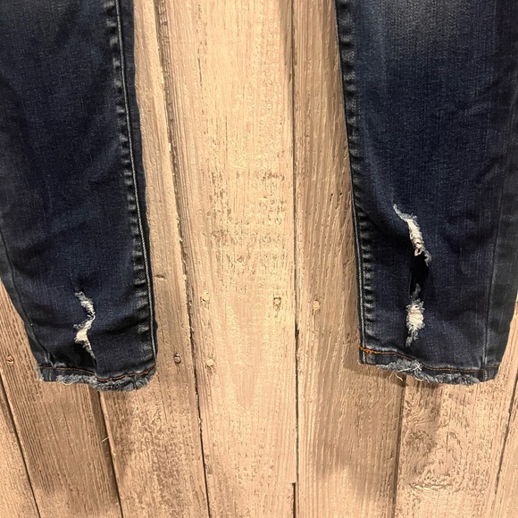 Kancan Blue Jeans - Picture 5 of 6